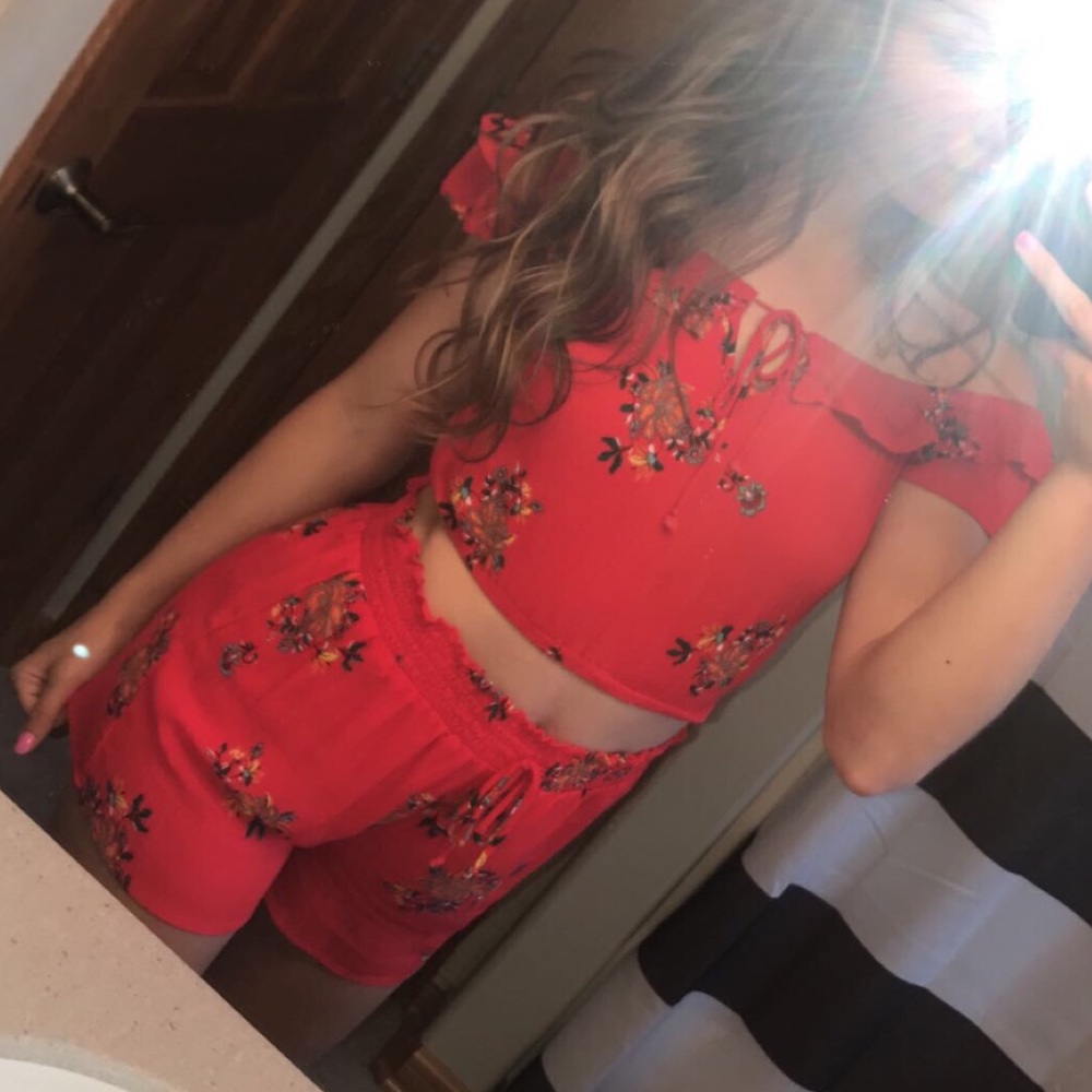 Red floral two piece set